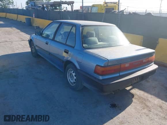 1991 Honda Civic z VIN JHMED3646MS016038, wystawiony jako IAAI lot #42212014 z przebiegiem 180 514 mil mil oraz . Historia ofert i sprzedaży dostępna na DreamBid. Obrazek 3.
