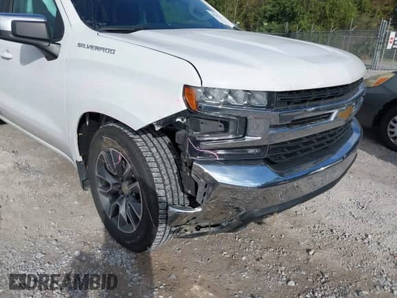 2020 Chevrolet Silverado 1500 LT z VIN 1GCRWCED8LZ159240, wystawiony jako IAAI lot #40765702 z przebiegiem 89 461 mil mil oraz . Historia ofert i sprzedaży dostępna na DreamBid. Obrazek 6.