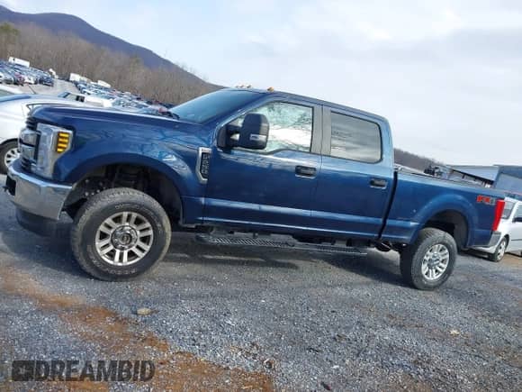 2018 Ford F-250 XL с VIN 1FT7W2B62JEB80712, выставлен на аукционе IAAI как лот 41593737 с пробегом 118 231 миль миль и . История ставок и продаж доступна на DreamBid. Изображение 15.