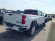 2020 Chevrolet Silverado 2500HD Work Truck z VIN 1GC1YLEYXLF333465, wystawiony jako IAAI lot #42953549 z przebiegiem 209 729 mil mil oraz . Historia ofert i sprzedaży dostępna na DreamBid. Obrazek 4.