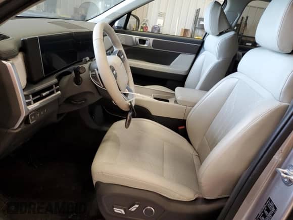 2024 Hyundai Santa Fe SEL с VIN 5NMP2DGL4RH027943, выставлен на аукционе Copart как лот 82395144 с пробегом 17 592 миль миль и Чистый • Clean title. История ставок и продаж доступна на DreamBid. Изображение 7.