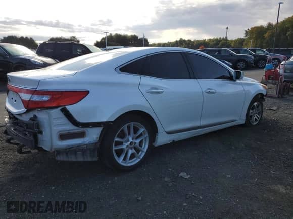 2017 Hyundai Azera с VIN KMHFG4JG8HA574727, выставлен на аукционе Copart как лот 75157584 с пробегом 116 453 миль миль и Чистый • Clean title. История ставок и продаж доступна на DreamBid. Изображение 3.