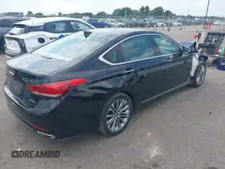 2015 Hyundai Genesis 3.8L с VIN KMHGN4JE8FU051132, выставлен на аукционе IAAI как лот 42941871 с пробегом 80 385 миль миль и . История ставок и продаж доступна на DreamBid. Изображение 4.