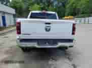 2024 Ram 1500 Laramie z VIN 1C6RREJT3RN205371, wystawiony jako Copart lot #63596605 z przebiegiem 35 830 mil mil oraz Czysty tytuł • Clean title. Historia ofert i sprzedaży dostępna na DreamBid. Obrazek 6.