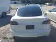 2022 Tesla Model Y Long Range z VIN 7SAYGDEE5NF321358, wystawiony jako IAAI lot #43439727 z przebiegiem 24 003 mil mil oraz . Historia ofert i sprzedaży dostępna na DreamBid. Obrazek 16.