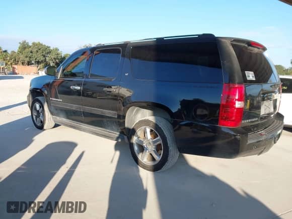 2007 Chevrolet Suburban LT with VIN 3GNFC16J97G197660, listed as a IAAI auction lot 43571518 with 205,939 mi miles and . Bid and sale history available at DreamBid. Image 3.