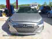 2020 Hyundai Elantra SEL z VIN 5NPD84LF0LH600896, wystawiony jako IAAI lot #43459207 z przebiegiem 27 868 mil mil oraz . Historia ofert i sprzedaży dostępna na DreamBid. Obrazek 13.