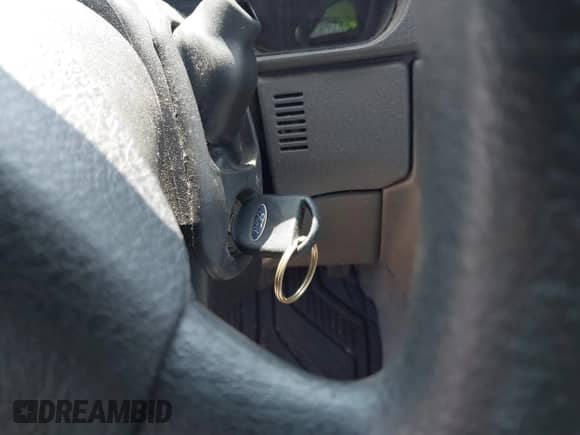 2003 Ford Explorer XLS with VIN 1FMZU62K13ZB55617, listed as a IAAI auction lot 43062115 with 252,669 mi miles and . Bid and sale history available at DreamBid. Image 11.