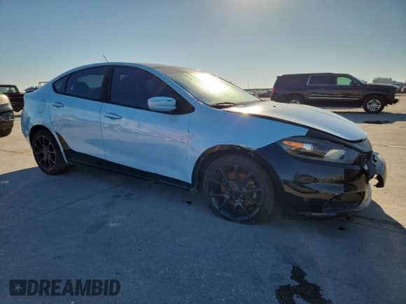 2015 Dodge Dart SXT with VIN 1C3CDFBB2FD421615, listed as a Copart auction lot 85704415 with 177,099 mi miles and Salvage title. Bid and sale history available at DreamBid. Image 4.