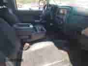 2016 Chevrolet Silverado 2500HD LT z VIN 1GC1KVEG9GF296399, wystawiony jako IAAI lot #42742189 z przebiegiem 127 470 mil mil oraz . Historia ofert i sprzedaży dostępna na DreamBid. Obrazek 5.