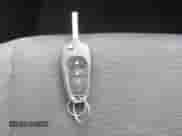 2019 Chevrolet Cruze z VIN 1G1BJ5SM5K7106904, wystawiony jako IAAI lot #42227518 z przebiegiem 91 946 mil mil oraz . Historia ofert i sprzedaży dostępna na DreamBid. Obrazek 11.