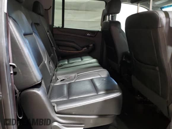 2017 Chevrolet Suburban LT с VIN 1GNSKHKC5HR165128, выставлен на аукционе Copart как лот 66554175 с пробегом 120 612 миль миль и Списание • Salvage title. История ставок и продаж доступна на DreamBid. Изображение 11.