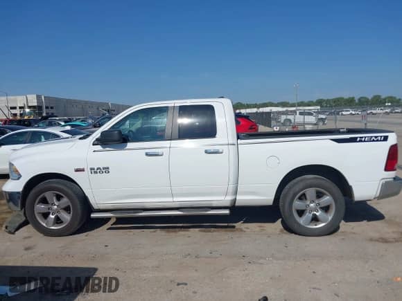 2015 Ram 1500 Big Horn with VIN 1C6RR6GT4FS644816, listed as a IAAI auction lot 42958611 with 166,177 mi miles and . Bid and sale history available at DreamBid. Image 14.