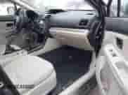 2012 Subaru Impreza 2.0i z VIN JF1GJAA69CG009446, wystawiony jako IAAI lot #41523365 z przebiegiem 93 991 mil mil oraz . Historia ofert i sprzedaży dostępna na DreamBid. Obrazek 5.