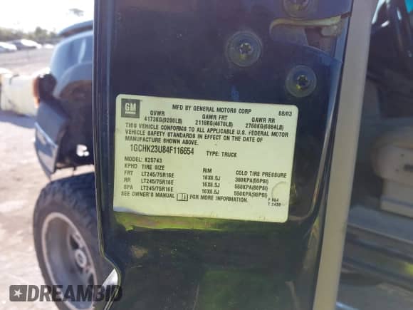 2004 Chevrolet Silverado 2500HD LS с VIN 1GCHK23U84F116654, выставлен на аукционе IAAI как лот 41585215 с пробегом 141 618 миль миль и . История ставок и продаж доступна на DreamBid. Изображение 9.