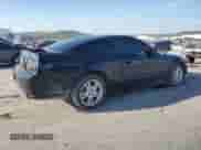 2007 Ford Mustang GT Deluxe z VIN 1ZVFT82H475239998, wystawiony jako Copart lot #84049855 z przebiegiem 101 828 mil mil oraz Szkoda całkowita • Salvage title. Historia ofert i sprzedaży dostępna na DreamBid. Obrazek 3.