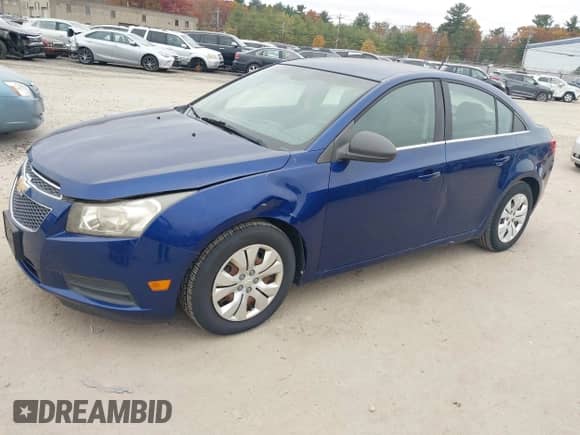 2012 Chevrolet Cruze LS с VIN 1G1PC5SH1C7169860, выставлен на аукционе IAAI как лот 43583707 с пробегом 81 838 миль миль и . История ставок и продаж доступна на DreamBid. Изображение 2.