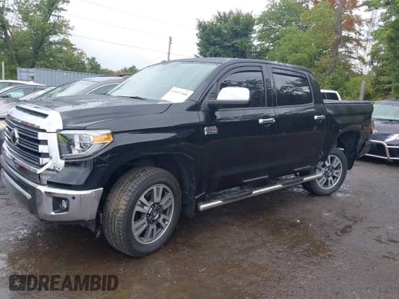 2019 Toyota Tundra SR5 с VIN 5TFAY5F15KX792392, выставлен на аукционе IAAI как лот 43157300 с пробегом 73 246 миль миль и . История ставок и продаж доступна на DreamBid. Изображение 14.