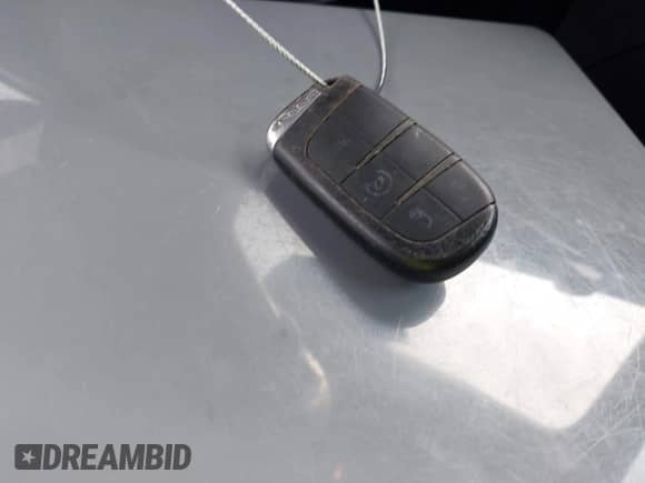 2013 Dodge Charger SE z VIN 2C3CDXBG3DH637006, wystawiony jako IAAI lot #43305924 z przebiegiem 218 578 mil mil oraz . Historia ofert i sprzedaży dostępna na DreamBid. Obrazek 11.