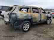 2010 Chevrolet Traverse 2LT с VIN 1GNLRGEDXAS155014, выставлен на аукционе Copart как лот 50906255 с пробегом Не указан миль и На запчасти • Non repairable. История ставок и продаж доступна на DreamBid. Изображение 3.