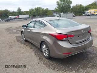 2015 Hyundai Elantra SE с VIN 5NPDH4AEXFH590571, выставлен на аукционе IAAI как лот 43255127 с пробегом 164 079 миль миль и . История ставок и продаж доступна на DreamBid. Изображение 3.