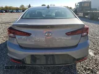 2020 Hyundai Elantra Value Edition с VIN KMHD84LF8LU105217, выставлен на аукционе Copart как лот 82628985 с пробегом 11 653 миль миль и Списание • Salvage title. История ставок и продаж доступна на DreamBid. Изображение 6.