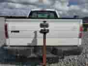 2010 Ford F-150 XL z VIN 1FTEX1CW7AFD34192, wystawiony jako Copart lot #85826445 z przebiegiem 183 392 mil mil oraz Czysty tytuł • Clean title. Historia ofert i sprzedaży dostępna na DreamBid. Obrazek 6.