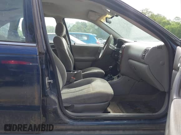 2001 Saturn L с VIN 1G8JT54F21Y557142, выставлен на аукционе IAAI как лот 42192882 с пробегом Не указан миль и . История ставок и продаж доступна на DreamBid. Изображение 5.