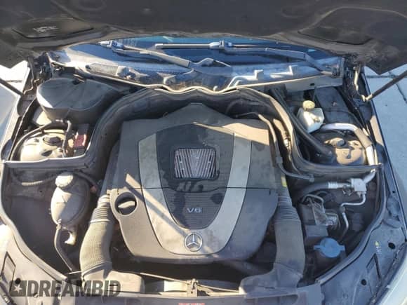 2010 Mercedes-Benz C 300 Luxury with VIN WDDGF5EB2AR110328, listed as a Copart auction lot 90539065 with 284,097 mi miles and Clean title. Bid and sale history available at DreamBid. Image 11.