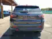 2019 Jeep Compass Trailhawk z VIN 3C4NJDDB5KT721183, wystawiony jako Copart lot #68775535 z przebiegiem 95 345 mil mil oraz Szkoda całkowita • Salvage title. Historia ofert i sprzedaży dostępna na DreamBid. Obrazek 6.