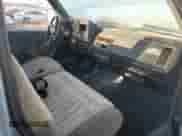 1991 GMC Sierra 1500 с VIN 1GTDK14K2ME501736, выставлен на аукционе Copart как лот 81644004 с пробегом Не указан миль и Чистый • Clean title. История ставок и продаж доступна на DreamBid. Изображение 10.