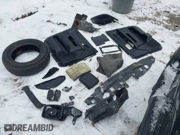 2018 Ram 1500 Rebel с VIN 1C6RR7YT5JS159047, выставлен на аукционе IAAI как лот 41174158 с пробегом Не указан миль и . История ставок и продаж доступна на DreamBid. Изображение 11.