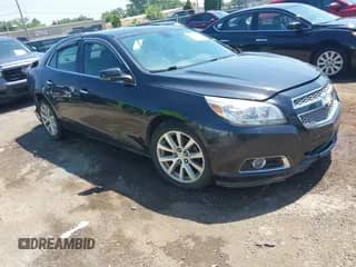 2013 Chevrolet Malibu LTZ с VIN 1G11H5SA2DF307746, выставлен на аукционе IAAI как лот 42769142 с пробегом 162 483 миль миль и . История ставок и продаж доступна на DreamBid. Изображение 1.