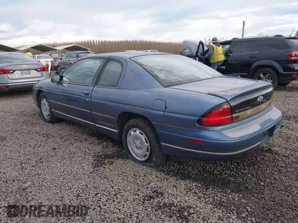 1998 Chevrolet Monte Carlo LS с VIN 2G1WW12MXW9300117, выставлен на аукционе IAAI как лот 41131678 с пробегом 70 732 миль миль и . История ставок и продаж доступна на DreamBid. Изображение 3.