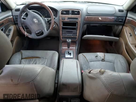 2004 Hyundai XG с VIN KMHFU45E64A282523, выставлен на аукционе Copart как лот 66782354 с пробегом 176 848 миль миль и Списание • Salvage title. История ставок и продаж доступна на DreamBid. Изображение 8.