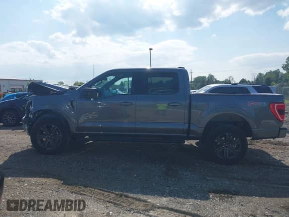 2023 Ford F-150 XL z VIN 1FTEW1EP1PKG10827, wystawiony jako IAAI lot #42890786 z przebiegiem 26 177 mil mil oraz . Historia ofert i sprzedaży dostępna na DreamBid. Obrazek 14.