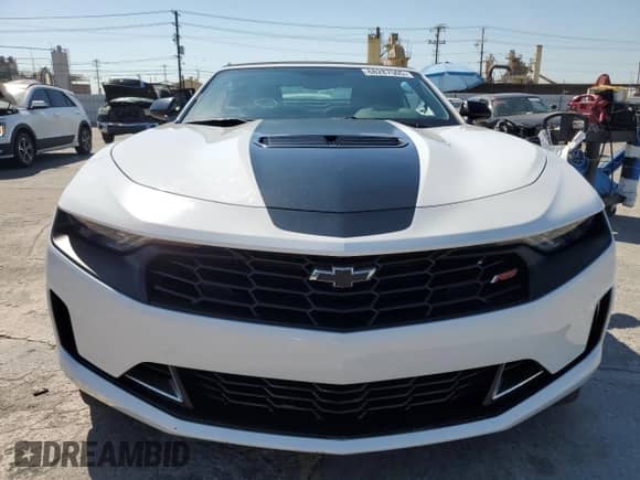 2023 Chevrolet Camaro LT1 z VIN 1G1FF3D73P0113901, wystawiony jako Copart lot #68287505 z przebiegiem 13 624 mil mil oraz Szkoda całkowita • Salvage title. Historia ofert i sprzedaży dostępna na DreamBid. Obrazek 5.