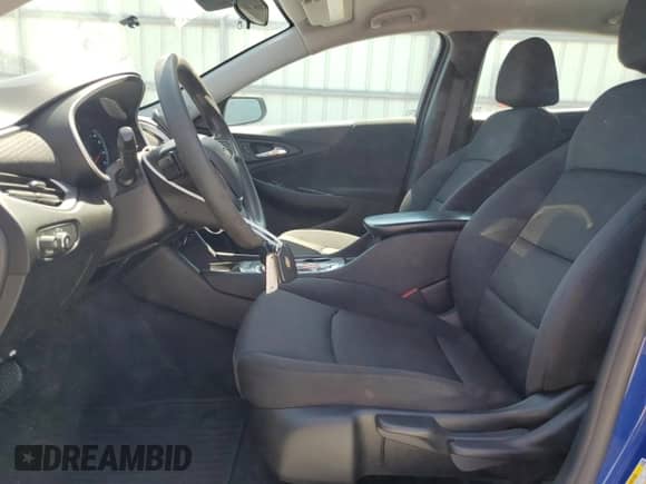 2023 Chevrolet Malibu LS z VIN 1G1ZC5ST7PF162842, wystawiony jako Copart lot #66567615 z przebiegiem 78 215 mil mil oraz Szkoda całkowita • Salvage title. Historia ofert i sprzedaży dostępna na DreamBid. Obrazek 7.
