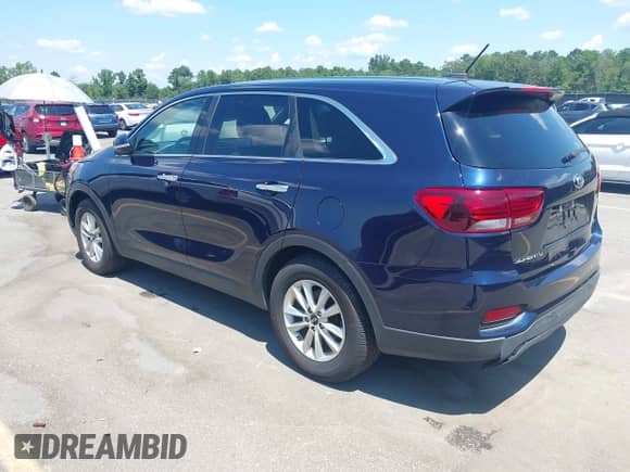 2020 Kia Sorento L with VIN 5XYPG4A30LG665862, listed as a IAAI auction lot 42975751 with 165,357 mi miles and . Bid and sale history available at DreamBid. Image 3.