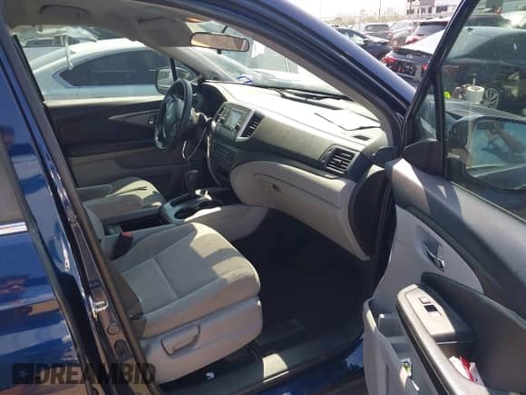 2018 Honda Pilot LX с VIN 5FNYF5H18JB026019, выставлен на аукционе IAAI как лот 43037799 с пробегом 147 494 миль миль и . История ставок и продаж доступна на DreamBid. Изображение 5.