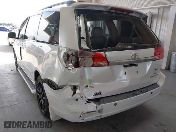 2004 Toyota Sienna XLE z VIN 5TDZA22C14S094612, wystawiony jako IAAI lot #43148930 z przebiegiem 125 471 mil mil oraz . Historia ofert i sprzedaży dostępna na DreamBid. Obrazek 3.