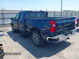 2020 Chevrolet Silverado 1500 LT z VIN 1GCRWCED1LZ162366, wystawiony jako IAAI lot #43170947 z przebiegiem 96 100 mil mil oraz . Historia ofert i sprzedaży dostępna na DreamBid. Obrazek 3.