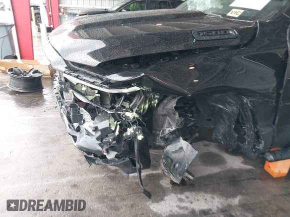 2020 Ram 1500 Big Horn z VIN 1C6RREFTXLN276468, wystawiony jako IAAI lot #42241549 z przebiegiem 77 959 mil mil oraz . Historia ofert i sprzedaży dostępna na DreamBid. Obrazek 6.