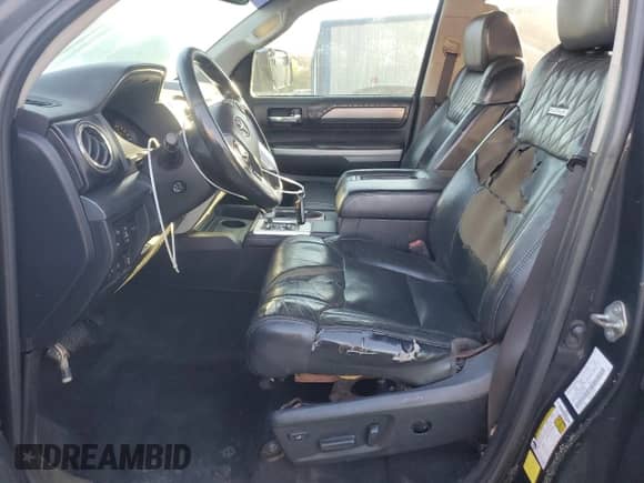 2020 Toyota Tundra Platinum z VIN 5TFAY5F17LX917622, wystawiony jako Copart lot #87110085 z przebiegiem 75 405 mil mil oraz Szkoda całkowita • Salvage title. Historia ofert i sprzedaży dostępna na DreamBid. Obrazek 7.