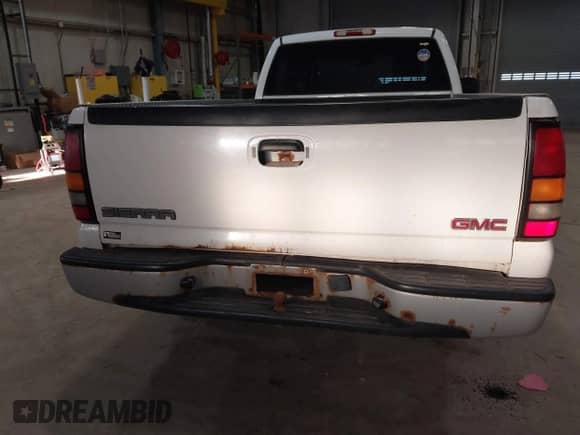 2005 GMC Sierra 1500 Work Truck z VIN 1GTEC14XX5Z120398, wystawiony jako IAAI lot #41889905 z przebiegiem 201 414 mil mil oraz . Historia ofert i sprzedaży dostępna na DreamBid. Obrazek 15.