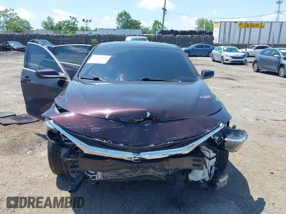 2020 Chevrolet Malibu RS z VIN 1G1ZG5ST1LF142049, wystawiony jako IAAI lot #42687909 z przebiegiem 9 999 mil mil oraz . Historia ofert i sprzedaży dostępna na DreamBid. Obrazek 12.