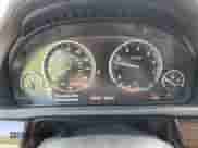 2010 BMW 7 Series 750i xDrive z VIN WBAKC6C51AC393403, wystawiony jako Copart lot #55905495 z przebiegiem 126 744 mil mil oraz Czysty tytuł • Clean title. Historia ofert i sprzedaży dostępna na DreamBid. Obrazek 9.