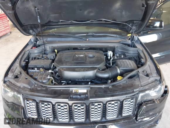 2018 Jeep Grand Cherokee Laredo с VIN 1C4RJFAG3JC137467, выставлен на аукционе IAAI как лот 43354445 с пробегом 118 635 миль миль и . История ставок и продаж доступна на DreamBid. Изображение 10.