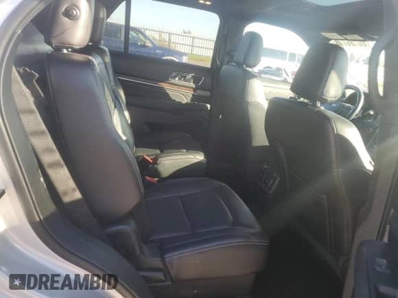 2019 Ford Explorer Limited z VIN 1FM5K8F8XKGB05792, wystawiony jako Copart lot #80186725 z przebiegiem 72 076 mil mil oraz Nie do naprawy • Non repairable. Historia ofert i sprzedaży dostępna na DreamBid. Obrazek 11.