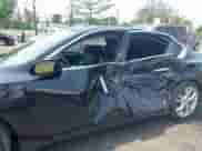 2014 Nissan Maxima SV with VIN 1N4AA5AP7EC913876, listed as a IAAI auction lot 42487703 with 165,451 mi miles and . Bid and sale history available at DreamBid. Image 6.